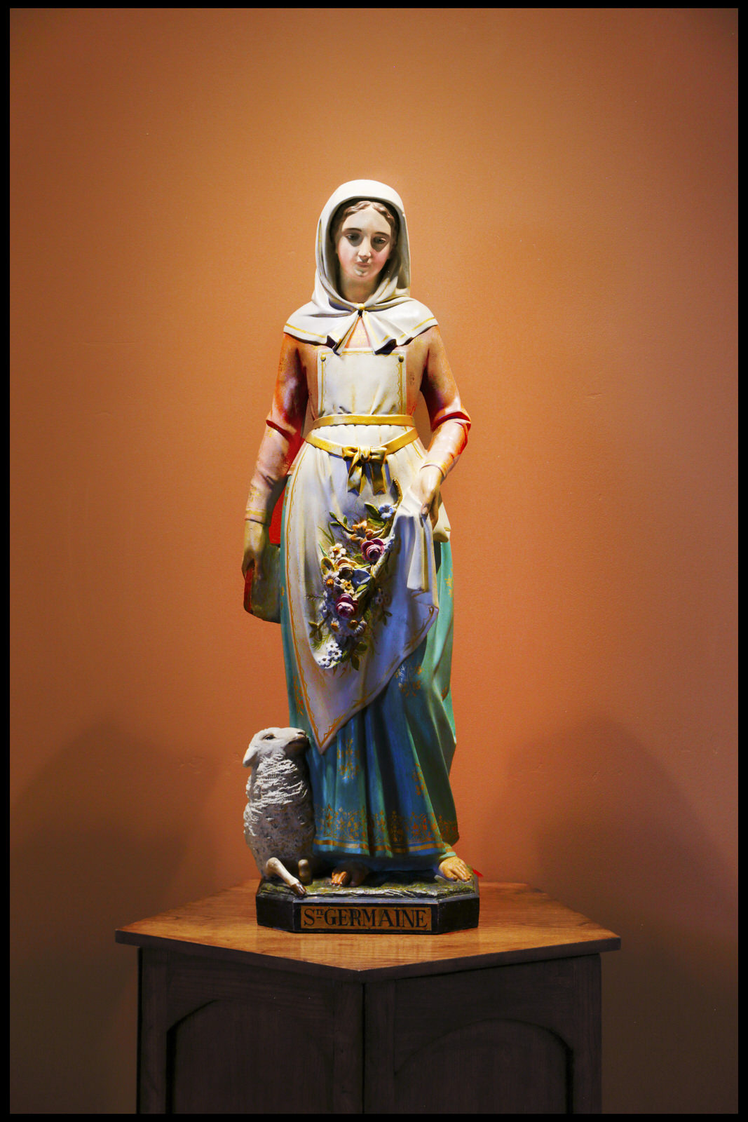 St. Germaine Niche
